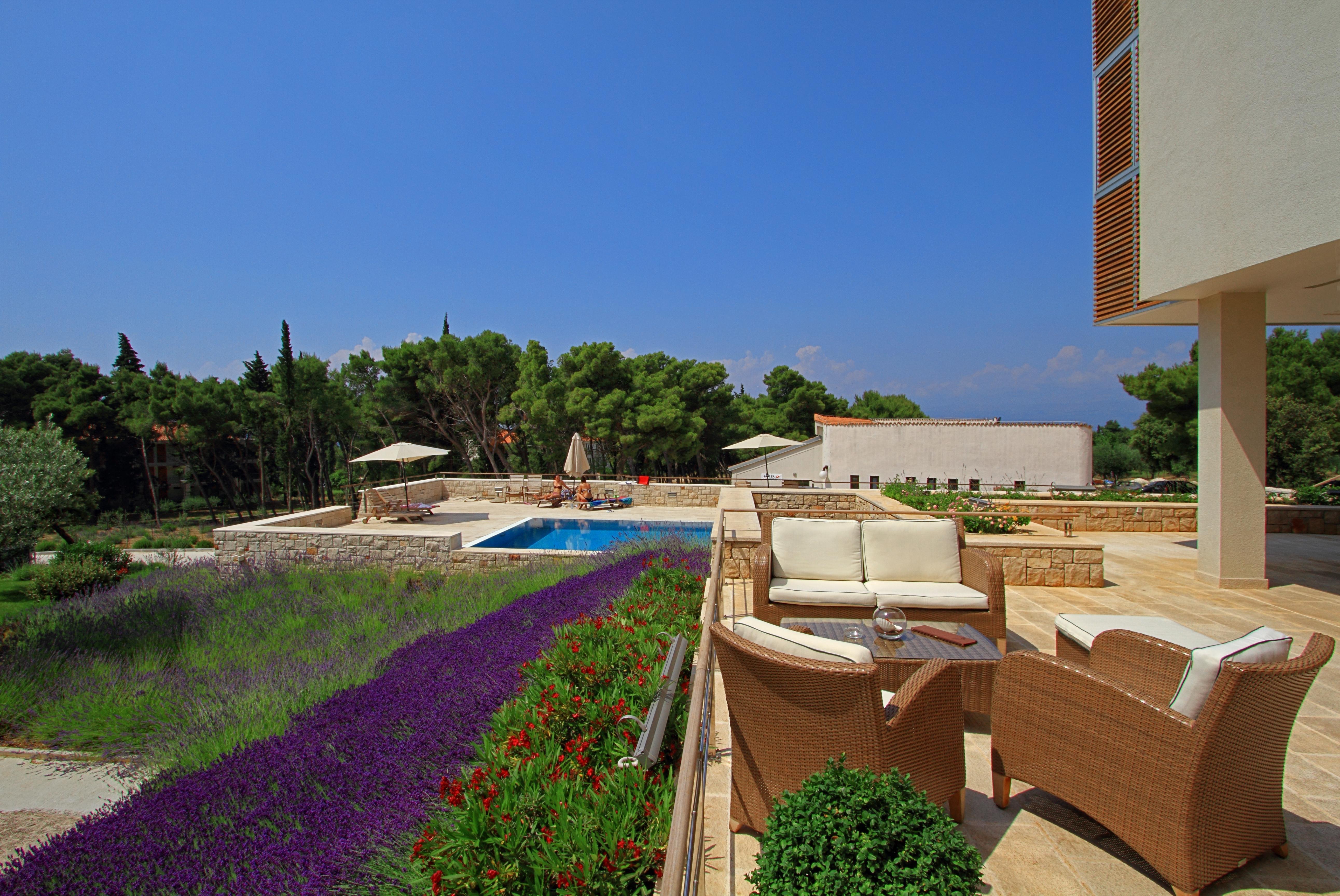 Aminess Vival Casa Velaris Hotel Супетар Екстериор снимка