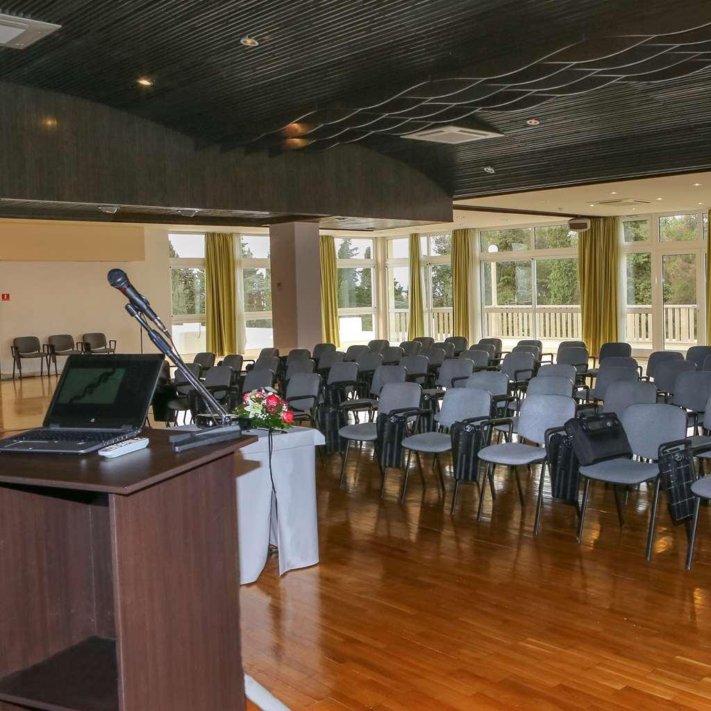Aminess Vival Casa Velaris Hotel Супетар Съоръжения снимка