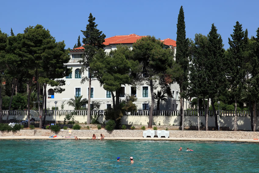 Aminess Vival Casa Velaris Hotel Супетар Екстериор снимка